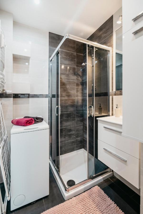 Nocosfera Apartament Serbinow Kaliszki Exteriör bild